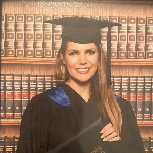 Meet your Posher, Brittany - Picture 4 of 6